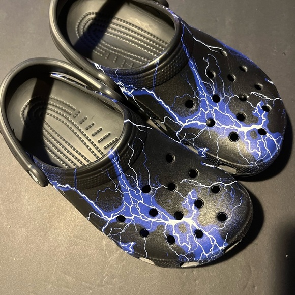 Lightning Pattern Clogs - Picture 5 of 13